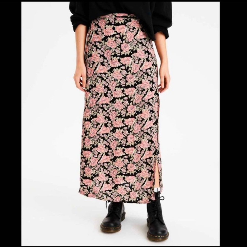 American Eagle midi skirt